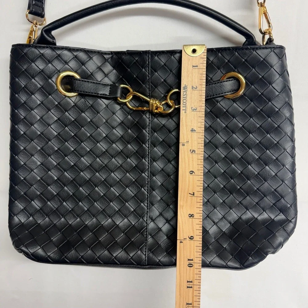 N/A woven faux